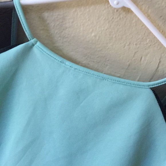 L Cyan Blue Peplum Top - Picture 6 of 7